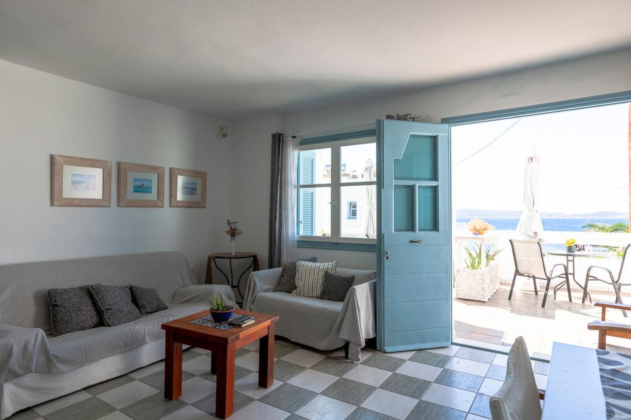 Emily'S Suites Адамас Экстерьер фото